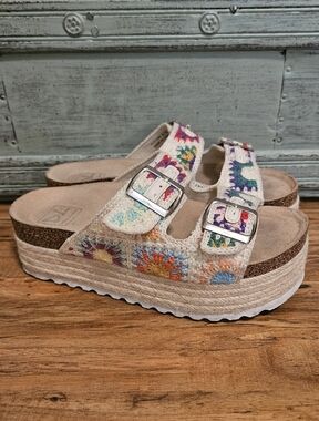 Crochet Platform Double-Buckle Sandals Boho Dirty Laundry Free People 6/6.5